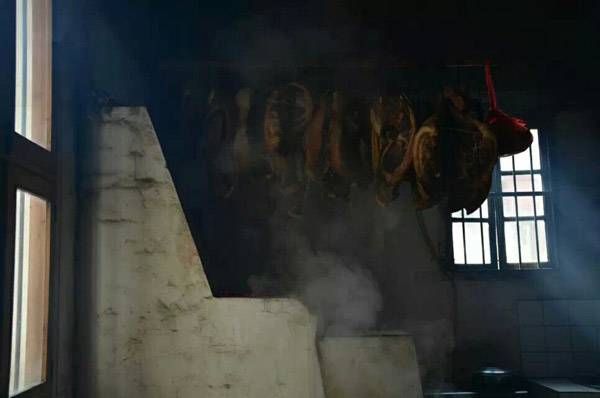侯家山寨高山居農(nóng)家樂